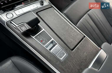Седан Audi A6 2020 в 
