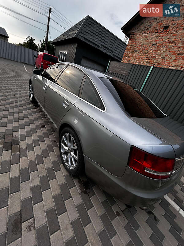Седан Audi A6 2004 в Ічні