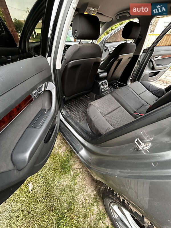 Седан Audi A6 2004 в Ічні