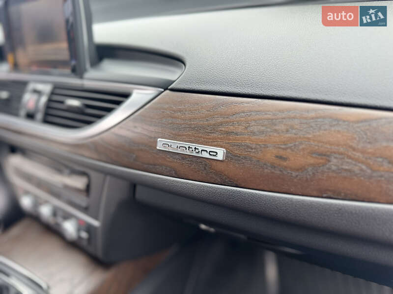 Седан Audi A6 2015 в Киеве