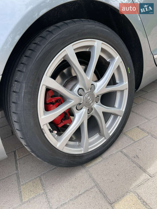 Универсал Audi A6 2010 в Киеве