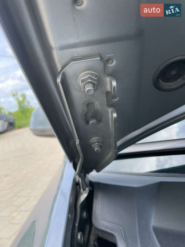 Универсал Audi A6 2010 в Киеве