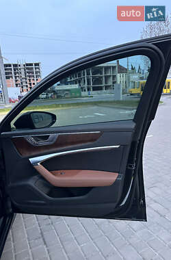 Седан Audi A6 2021 в 