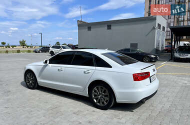 Седан Audi A6 2013 в 