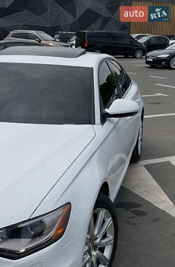 Седан Audi A6 2013 в 