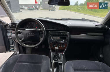 Седан Audi A6 1995 в 