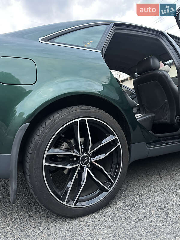 Седан Audi A6 2000 в Одессе