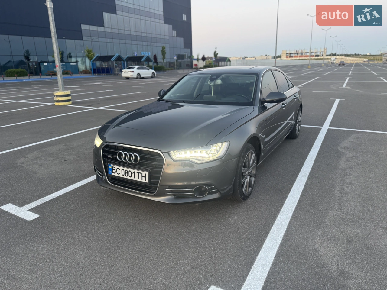 2010 Audi A6 - мініатюра 26