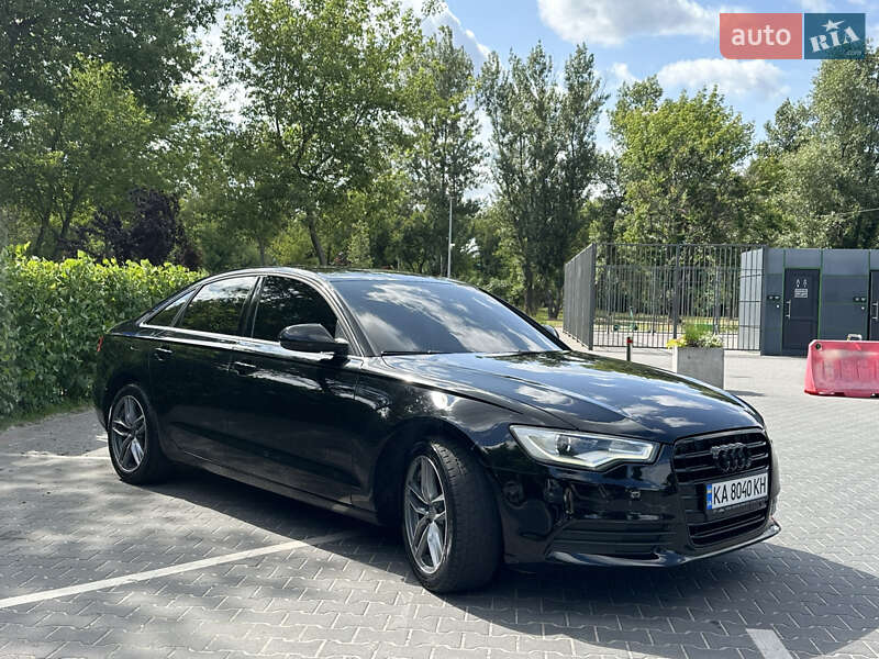 Седан Audi A6 2011 в Киеве
