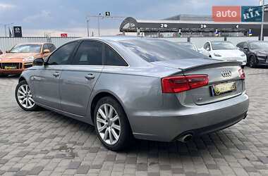 Седан Audi A6 2012 в 