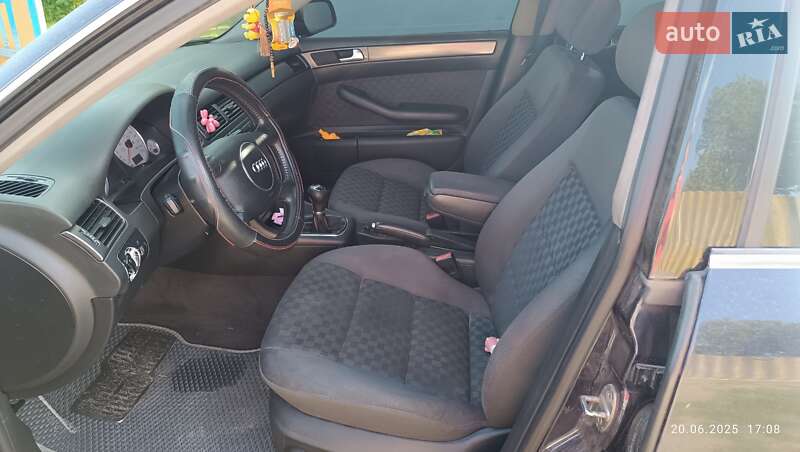 Седан Audi A6 2001 в Мироновке