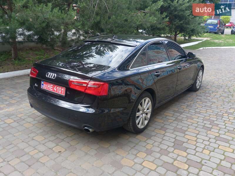 Седан Audi A6 2013 в Луцке