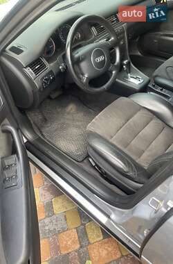 Универсал Audi A6 2003 в 