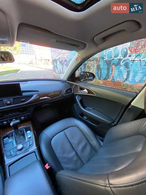 Седан Audi A6 2013 в Луцке