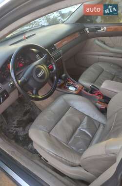 Седан Audi A6 1998 в 