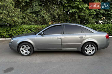 Седан Audi A6 2004 в 