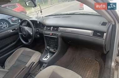 Универсал Audi A6 2002 в 