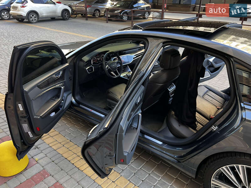 Седан Audi A6 2019 в Одессе