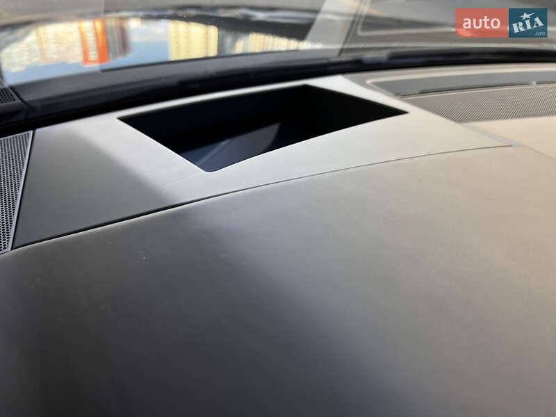 Седан Audi A6 2019 в Одессе