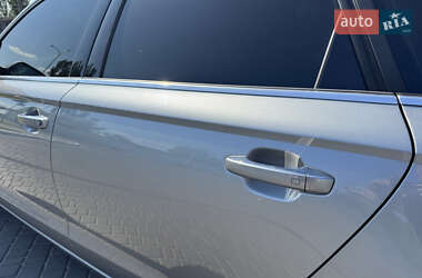 Седан Audi A6 2013 в 