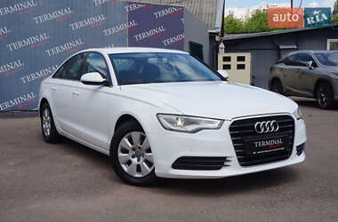 Седан Audi A6 2012 в 