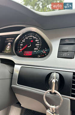 Седан Audi A6 2010 в 