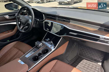 Седан Audi A6 2020 в 