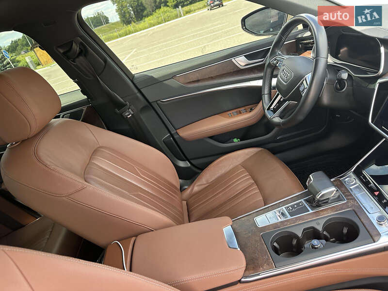Седан Audi A6 2020 в Львові