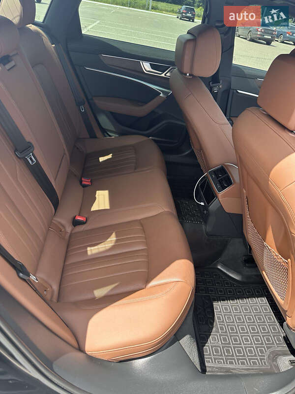 Седан Audi A6 2020 в Львові