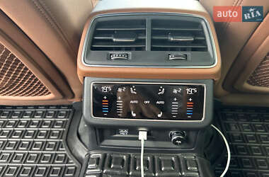 Седан Audi A6 2020 в 