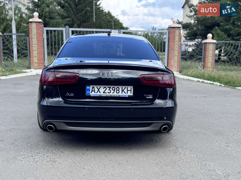 Седан Audi A6 2011 в Краснограде
