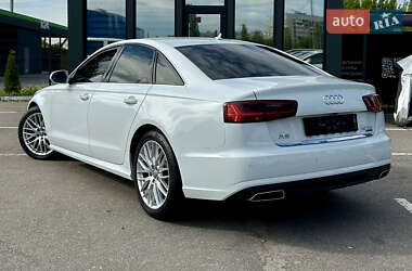 Седан Audi A6 2015 в 