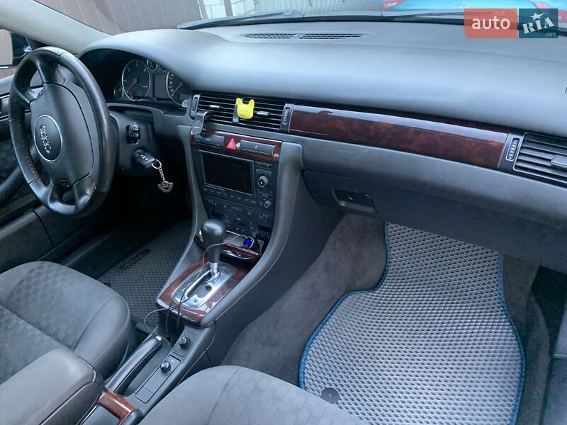Универсал Audi A6 2004 в Киеве