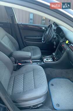 Универсал Audi A6 2004 в 