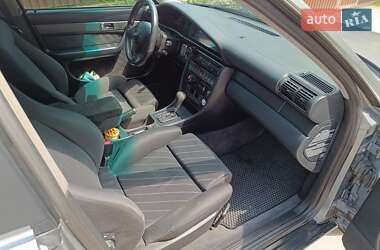 Седан Audi A6 1996 в 