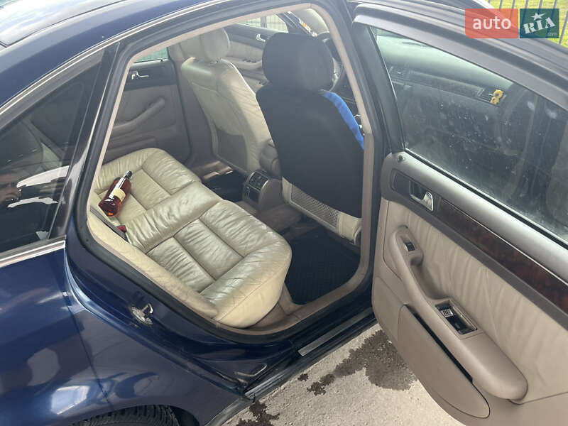 Седан Audi A6 2001 в Броварах
