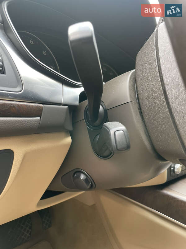 Седан Audi A6 2012 в Киеве