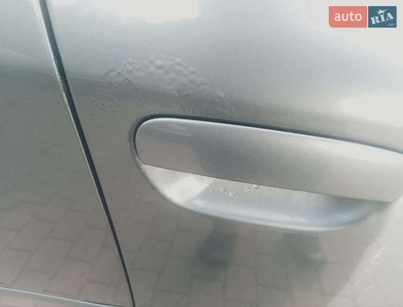 Седан Audi A6 1998 в Радивилове