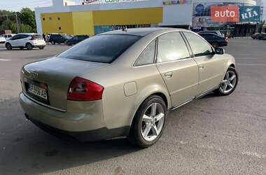 Седан Audi A6 2002 в 