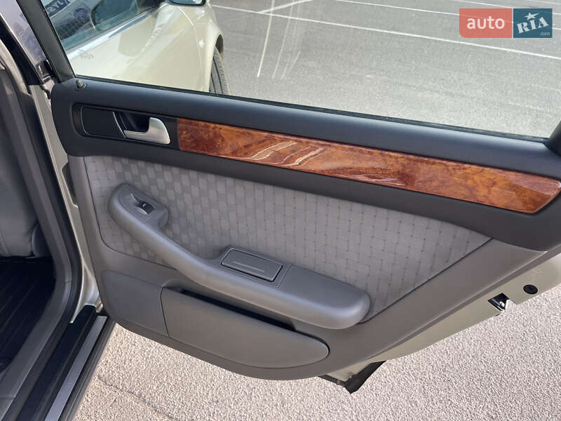 Седан Audi A6 2002 в Запорожье