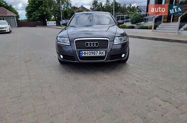 Седан Audi A6 2004 в 