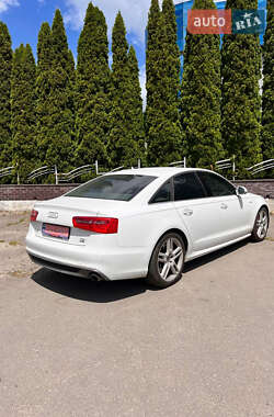 Седан Audi A6 2015 в 