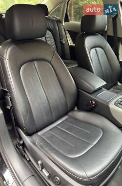 Седан Audi A6 2013 в 