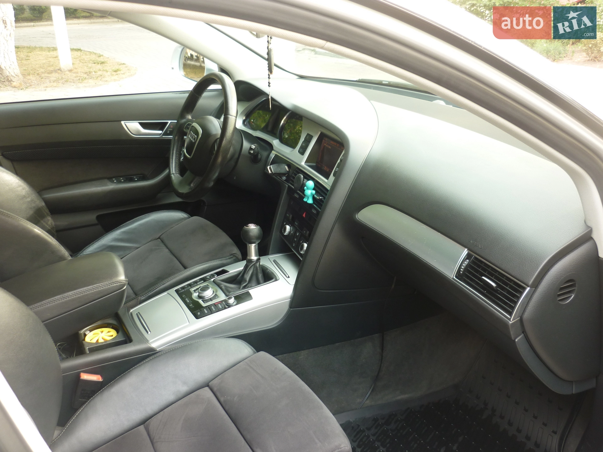 2010 Audi A6 - мініатюра 13