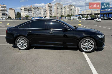 Седан Audi A6 2015 в 