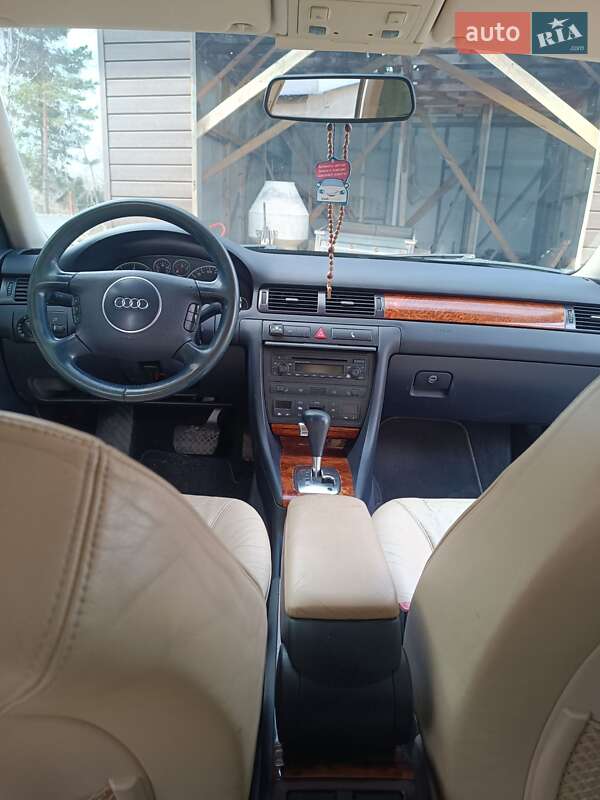 Универсал Audi A6 2002 в Бориславе