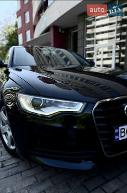 Седан Audi A6 2012 в 
