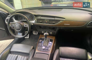 Седан Audi A6 2013 в 