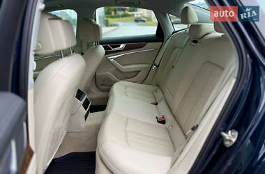 Седан Audi A6 2022 в 