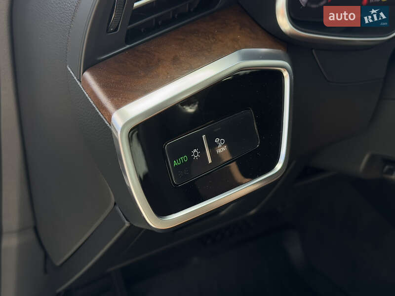 Седан Audi A6 2018 в Львове